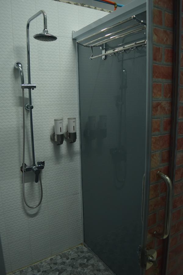 21 Hostel Янгон Экстерьер фото